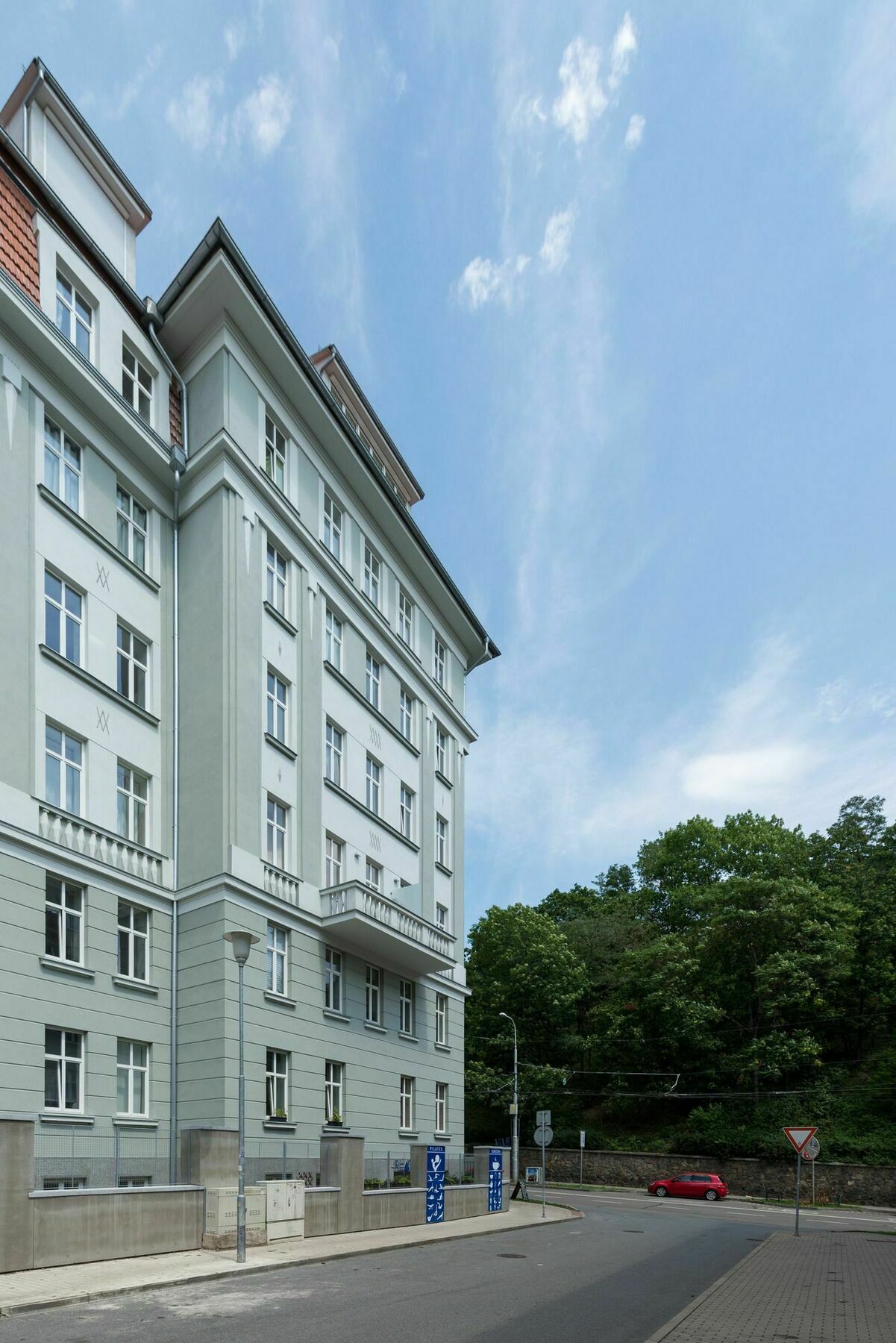 Thai World Apartment Spilberk II Brno Exteriör bild
